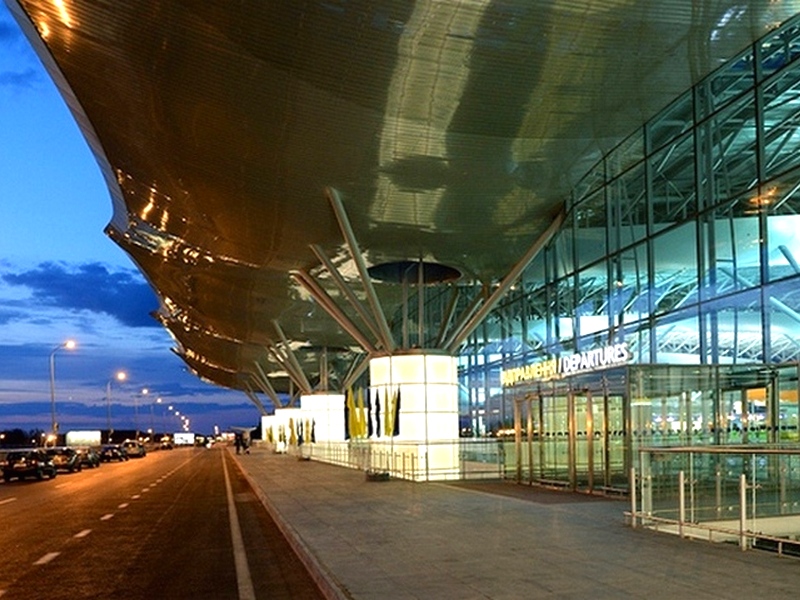 Kyiv Boryspil Airport to Kyiv Hotel Private Transfer